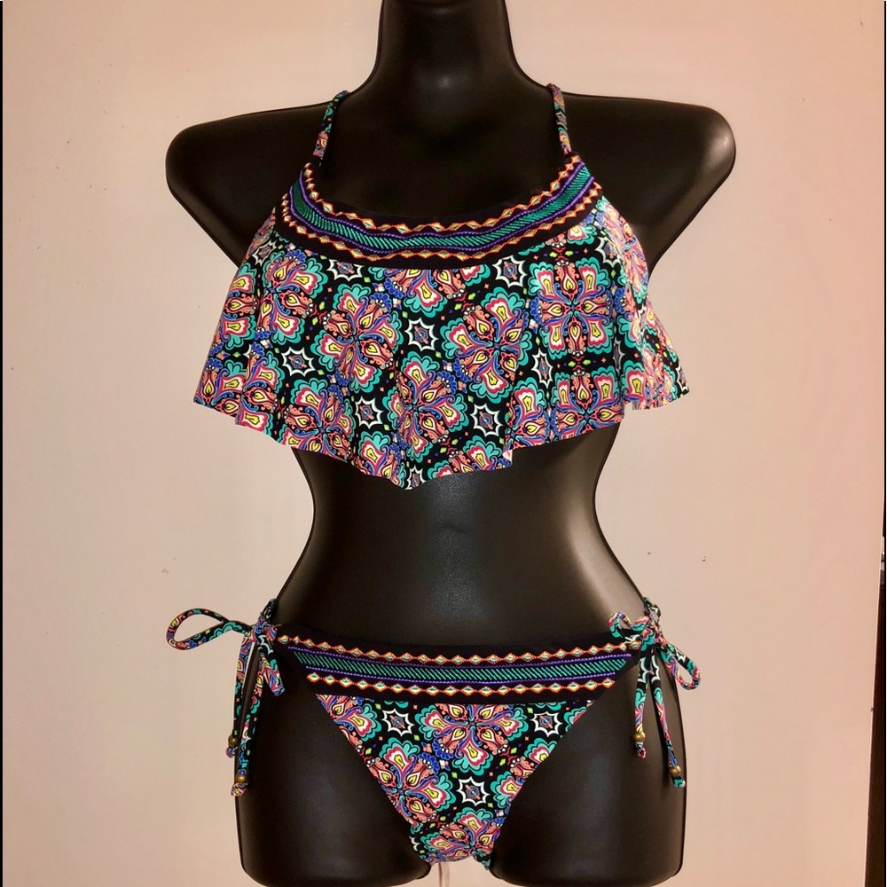 Nanette Lepore Damask Floral Swimsuit size Medium